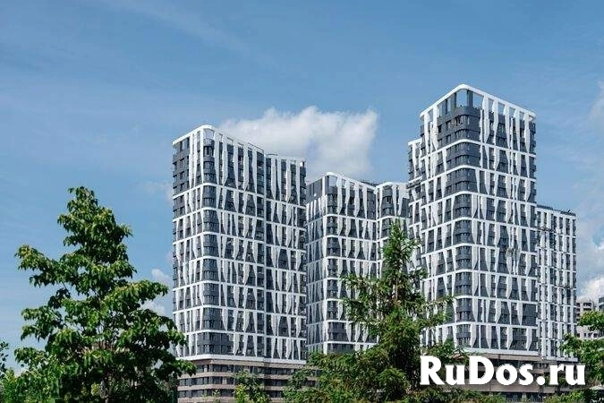 Продам 2 комнатную квартиру 69.8 м2 изображение 3