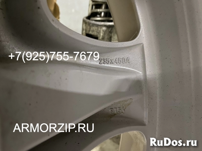 Зимние бронированые колеса Michelin PAX 235 700 R450 Мерседес 220 изображение 7