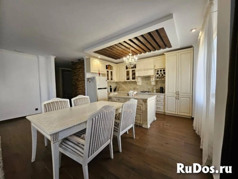 Продам 3 комнатную квартиру 100 м2 фото