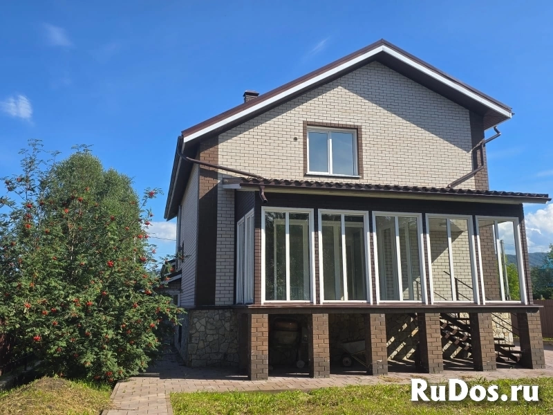 Продам дом 303 м2 фотка