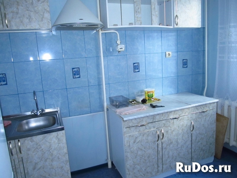 Продаю 1к.кв. 7-й микрорайон 18А изображение 4