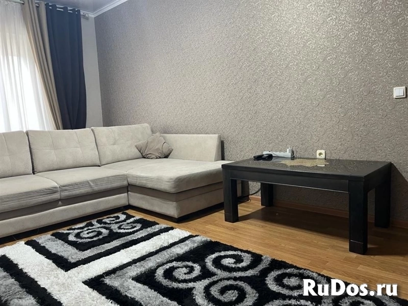 Продам 2 комнатную квартиру 58 м2 фотка