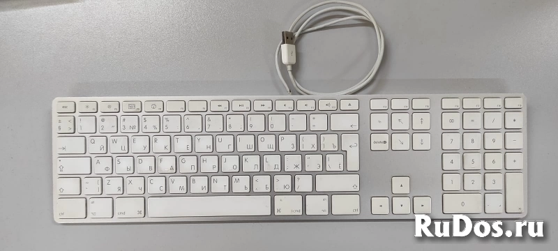 Клавиатура Apple MB110 Wired Keyboard White USB   б/у изображение 3