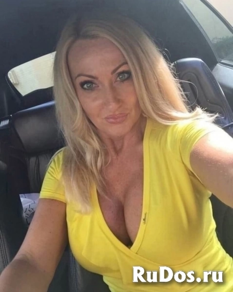 Взрослая состоятельная женщина фото