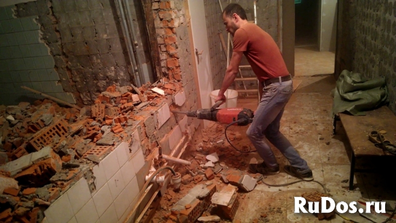 Демонтажные работы в Новосибирске. Дёшево, быстро! фото