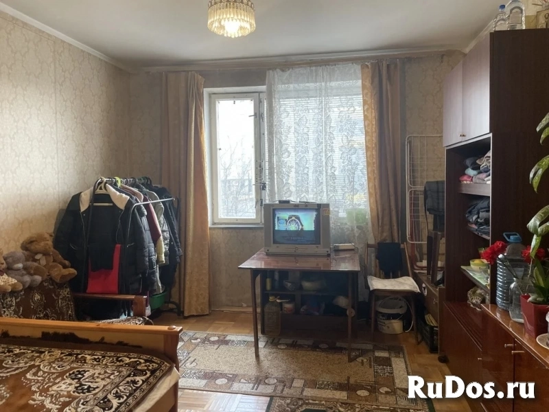 Продам 2 комнатную квартиру 54 м2 изображение 4