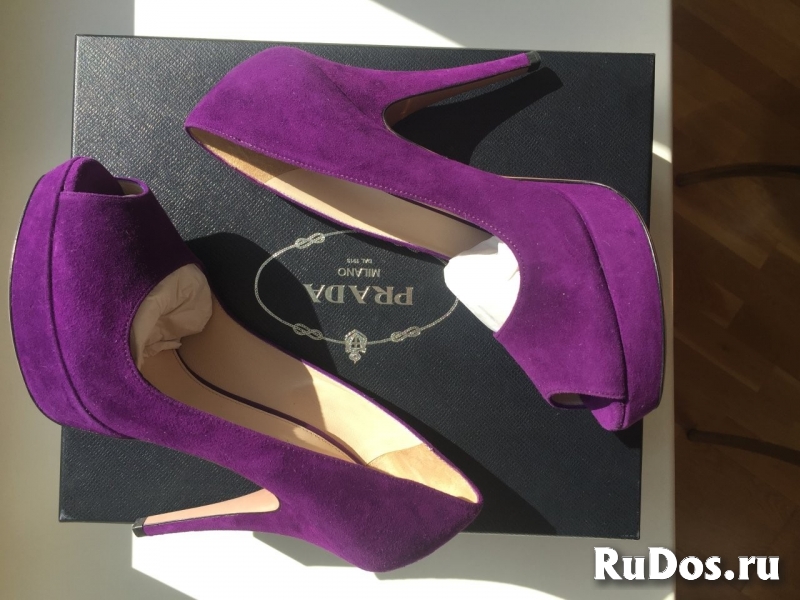 Туфли новые prada италия 39 размер замша сиреневые фиолетовые пла фото