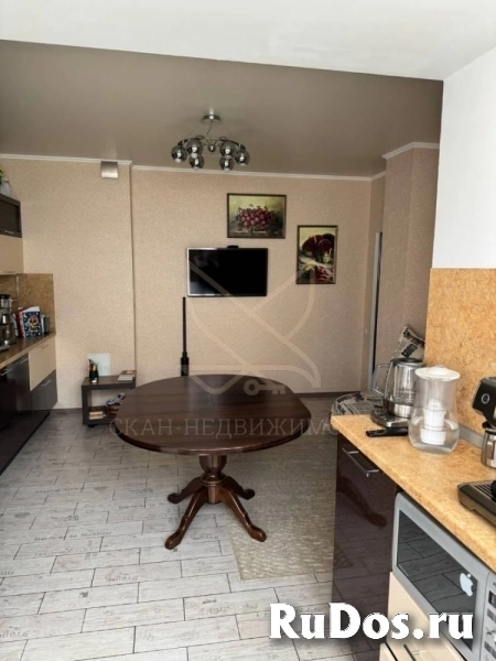 Продам 2 комнатную квартиру 97 м2 изображение 3