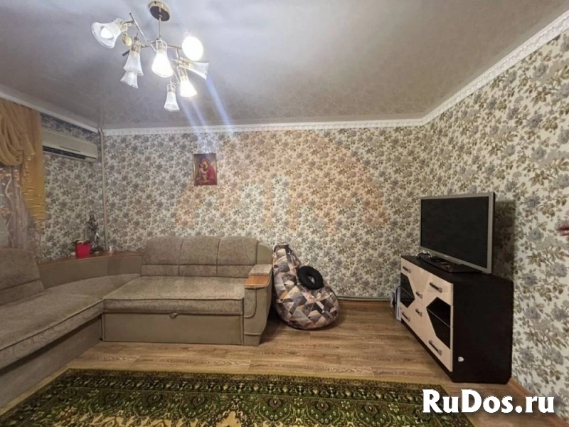 Продам 2 комнатную квартиру 67 м2 изображение 3