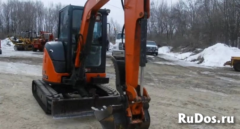 мини экскаватор Hitachi ZX35U-2 изображение 4