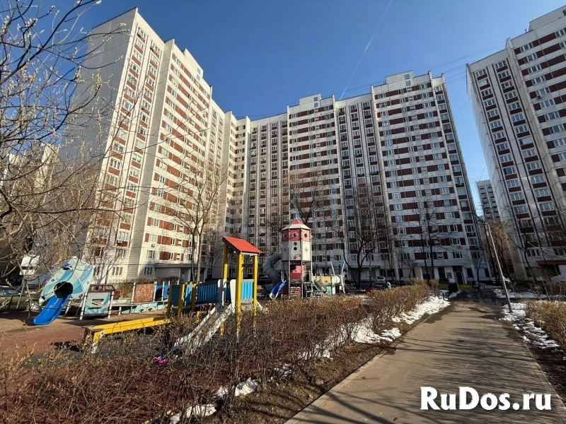 Продам 2 комнатную квартиру 51 м2 фотка