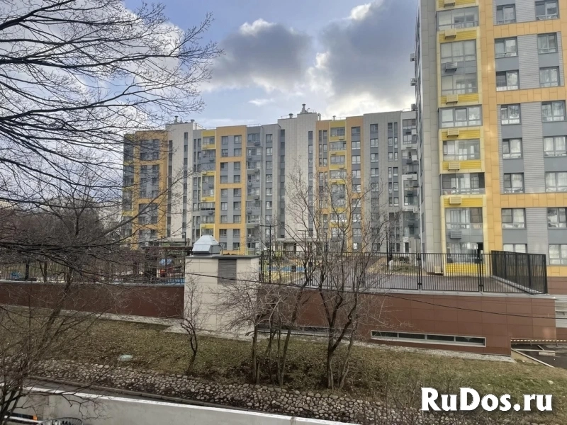 Продам 2 комнатную квартиру 54 м2 изображение 3