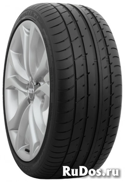 Автомобильная шина Toyo Proxes T1 Sport 285/35 R20 100Y летняя фото