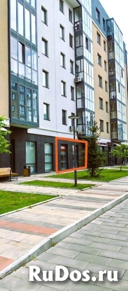 Аренда помещения 91 м² на центральной аллее фото