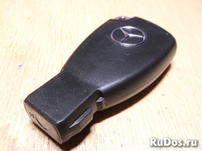 Mercedes Benz Sprinter, Vito чип ключ 2 кнопки изображение 5