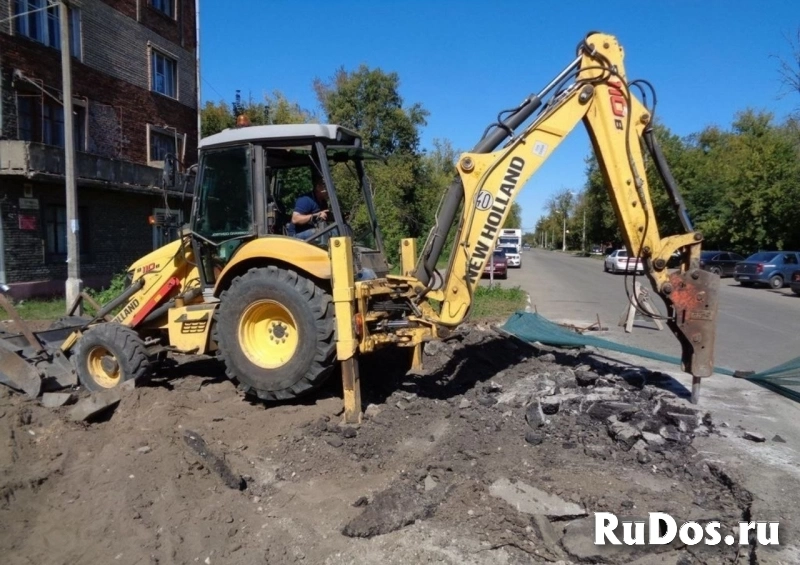 Услуги / Аренда Экскаватор погрузчик, трактора фотка