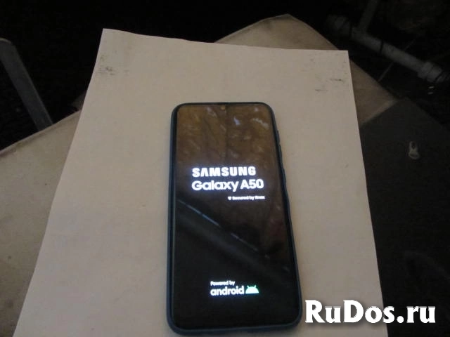 Samsung Galaxy A50 4/64 фотка