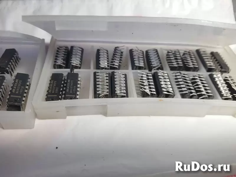 Микросхема MAX379CPE MAXIM изображение 3