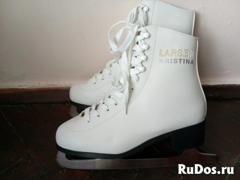 Коньки женские Kristina Larsen 41 р. Новые. фотка