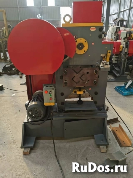 Многофункциональный аппарат для штамповки и резки фотка