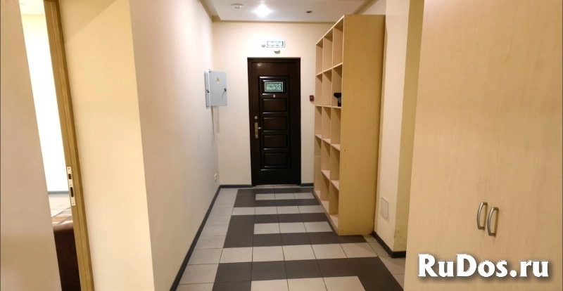 Офис в самом центре города 189 м² 1 линия изображение 9