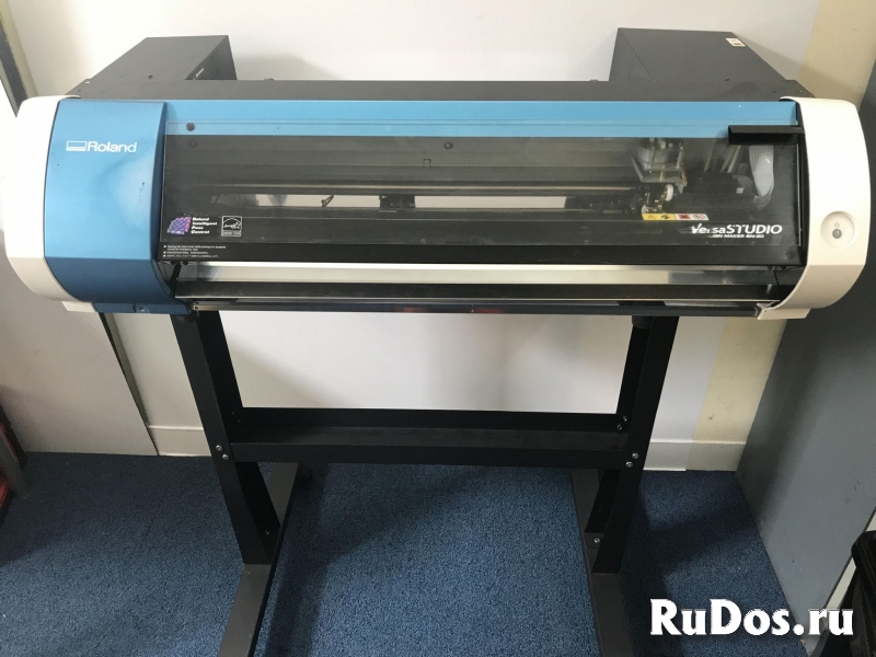 Roland VersaSTUDIO BN-20 Desktop Inkjet Printer/Cutter фото