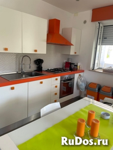 Вилла для отдыха на морском курорте Анцио в Италии изображение 3