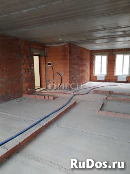 Продам 2 комнатную квартиру 61.3 м2 фотка