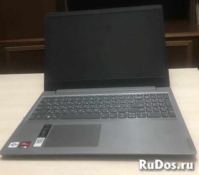 Ноутбук Lenovo фото