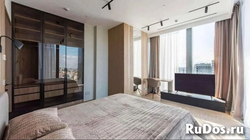 Продам 2 комнатную квартиру 80 м2 изображение 9