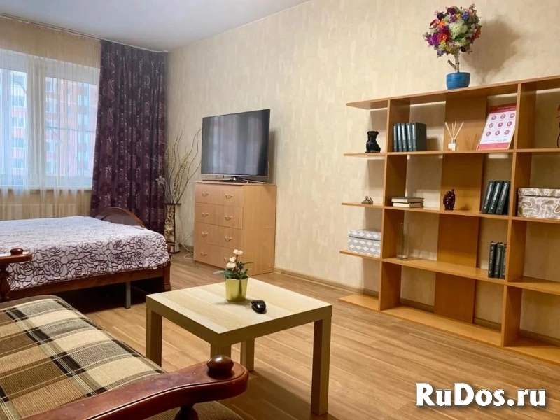 Сдам 1 комнатную квартиру 42 м2 изображение 5