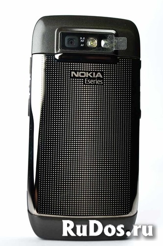 Новый Nokia E71 Grey (оригинал,Финляндия). фотка