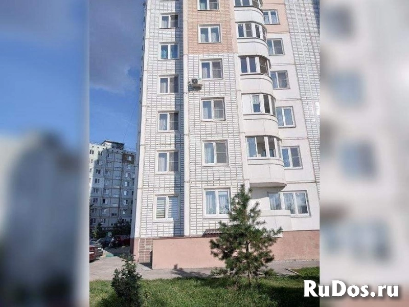 Продам 2 комнатную квартиру 66 м2 фотка