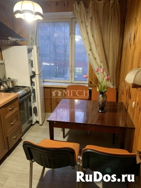 Продам 2 комнатную квартиру 52.3 м2 фотка