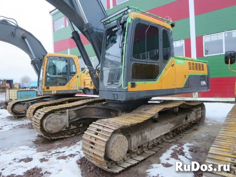 Гусеничный экскаватор Volvo 290, 2013 г, макс опции, х3 шт. изображение 3