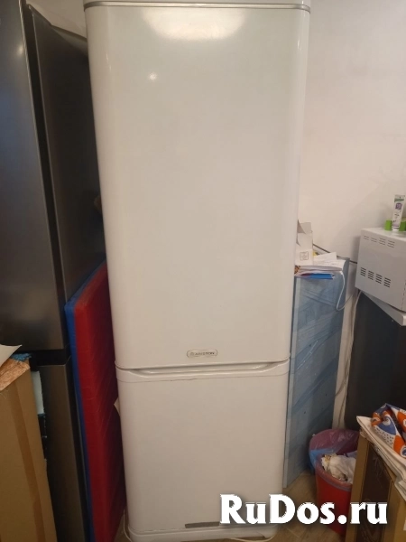 Холодильник компрессорный Ariston изображение 4