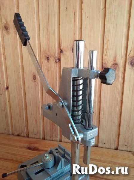 Стойка для дрели с тисками STP60. изображение 3