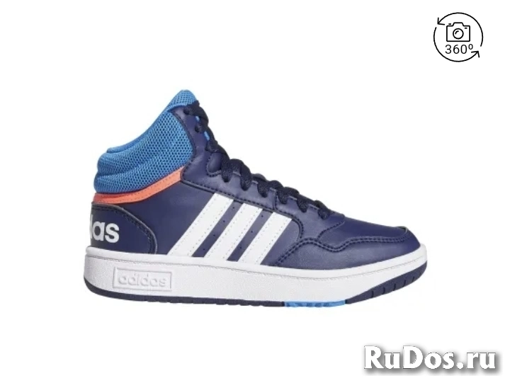 Новые кроссовки от adidas original фото