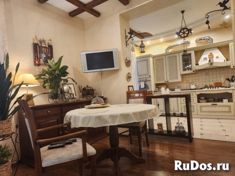 Продам 3 комнатную квартиру 200 м2 фотка