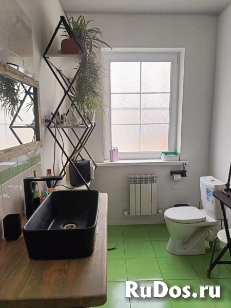 В продаже уютный и тёплый двухэтажный дом изображение 8