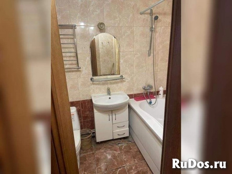 Продам 1 комнатную квартиру 38 м2 изображение 4