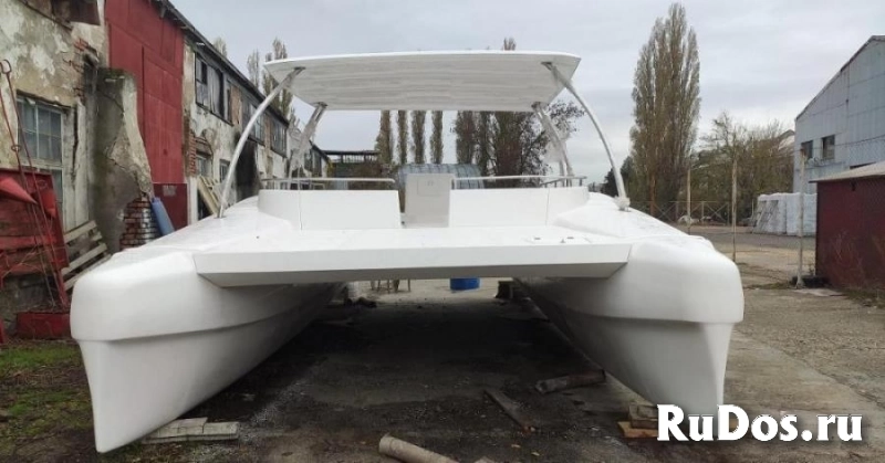 Прогулочный катамаран Кайман-800 на 30 человек фотка