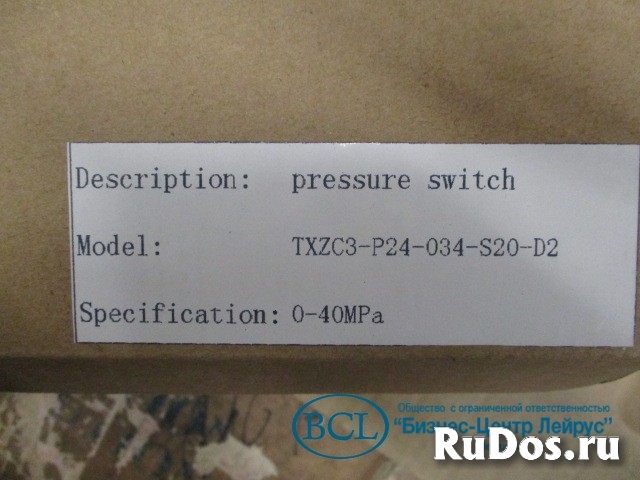 Датчик реле давления txzc3-p24-034-s20-d2 0-40mpa dc24v txz фото