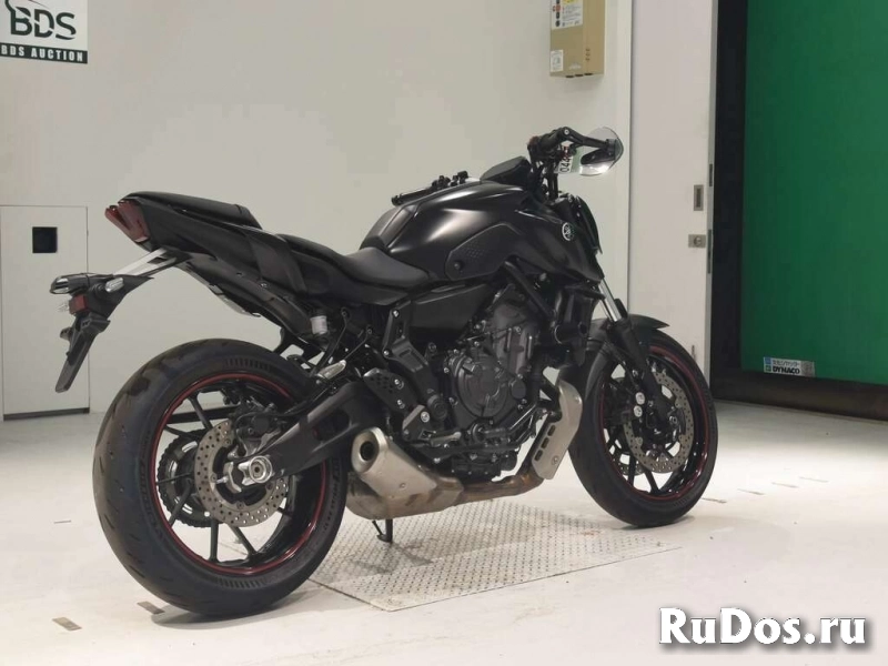 Мотоцикл naked bike Yamaha MT-07 рама RM33J нэйкед байк изображение 6