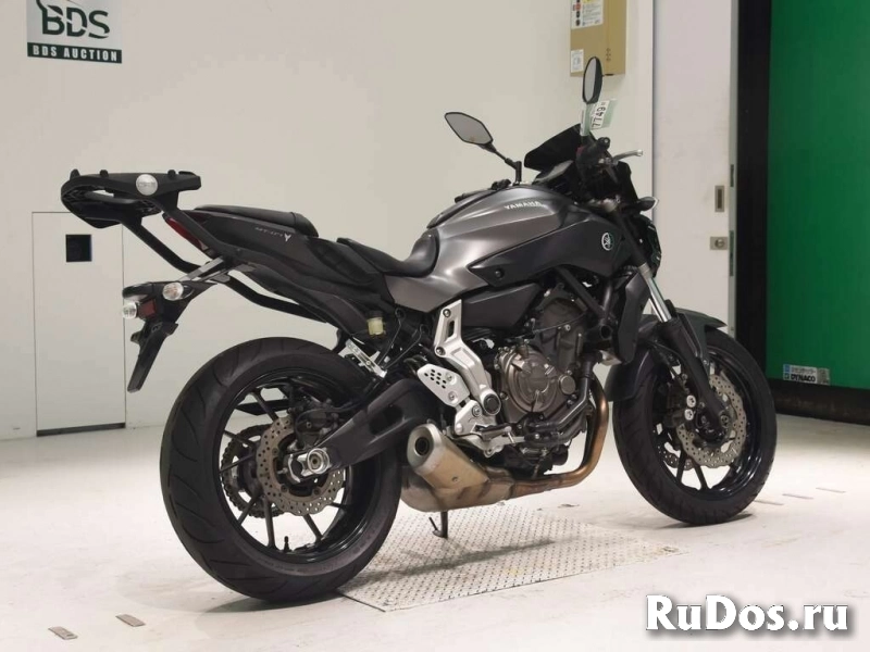 Мотоцикл naked bike Yamaha MT-07 ABS рама RM07J нэйкед байк изображение 6