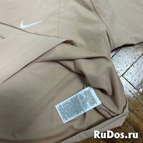 Укороченная футболка Nike изображение 4