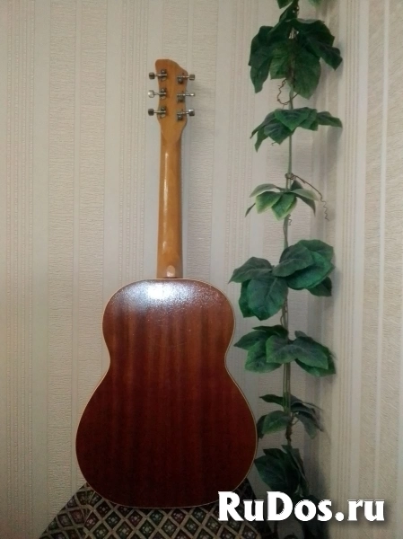 Гитара шестиструнная классическая СССР. фотка
