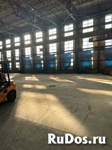 Аренда склада 2200 м² с пандусом в городе фотка