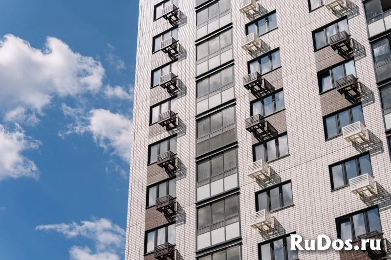 Продам коммерческую недвижимость 4.4 м2 изображение 3