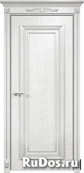 Межкомнатная дверь Оникс Мадрид 1 (Эмаль белая по ясеню патина серебро) глухая, штапик с декором фото